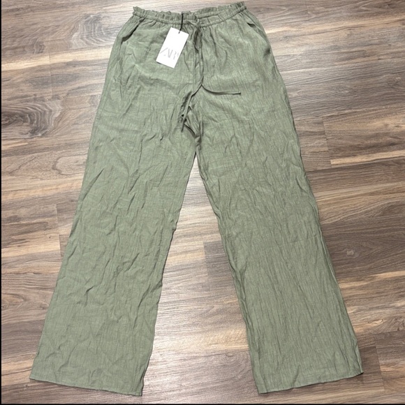 Zara Olive Textured Pants - Picture 6 of 6